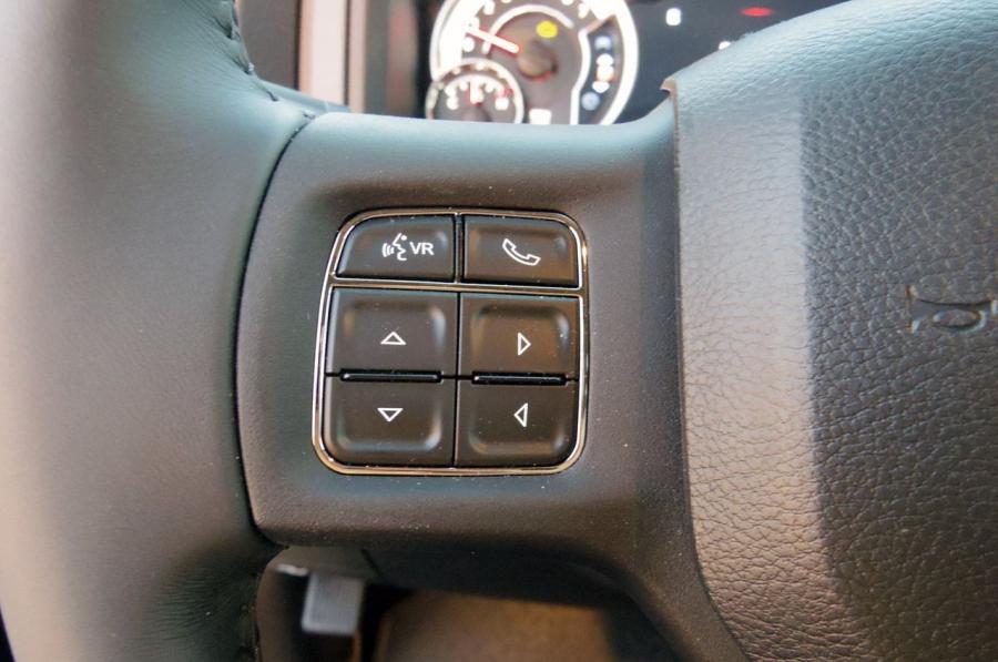  Dodge Ram 1500 2013 года  (фото 79 из 106)